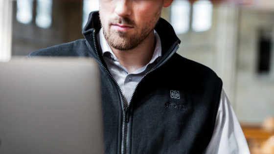 Zarkie heated jacket sales