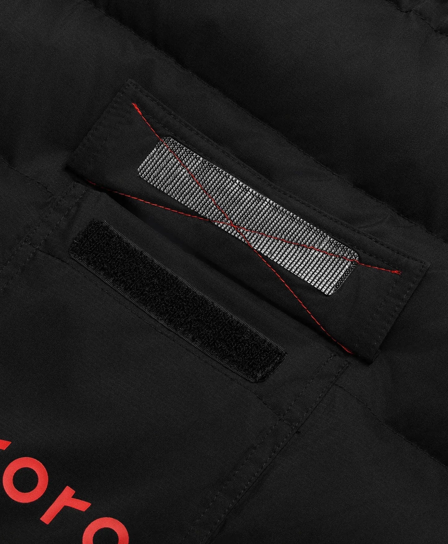 Snøwoof 3-Zone Heated Dog Puffer Vest pocket detail