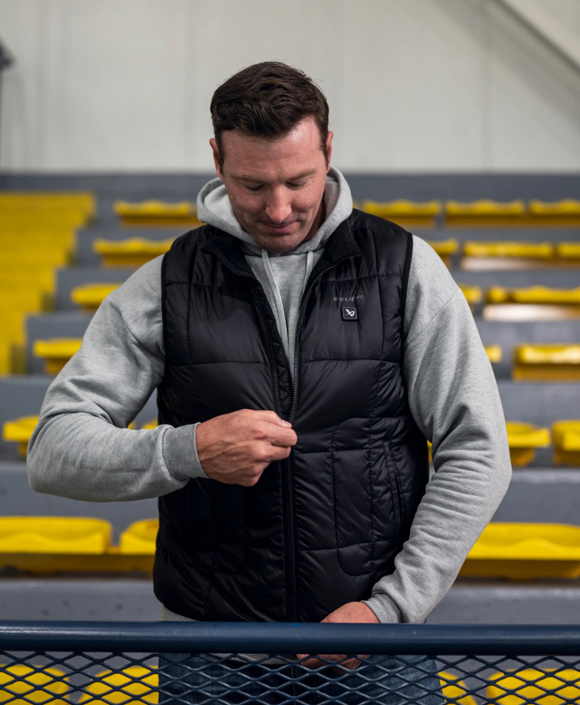 Bauer Men's 4-Zone Heated Puffer Vest - Black