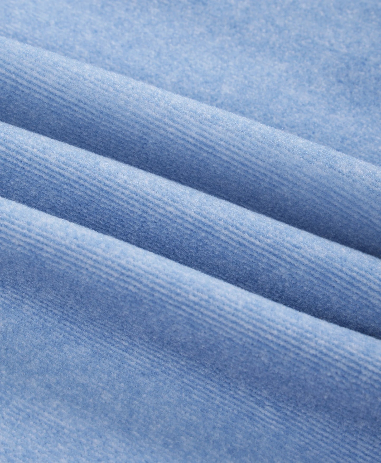  Lining with anti-static treatment