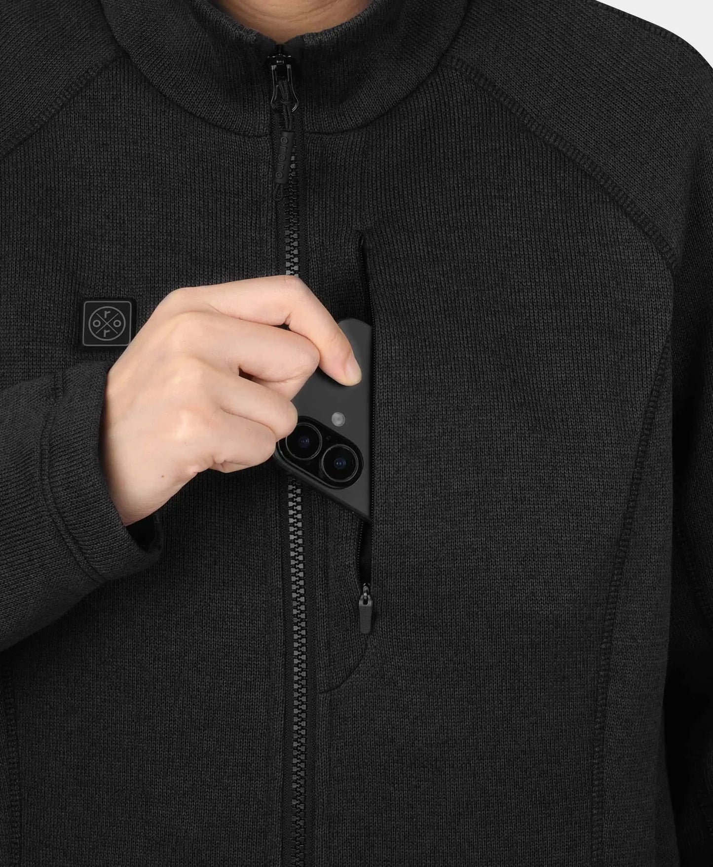 side zippered pocket