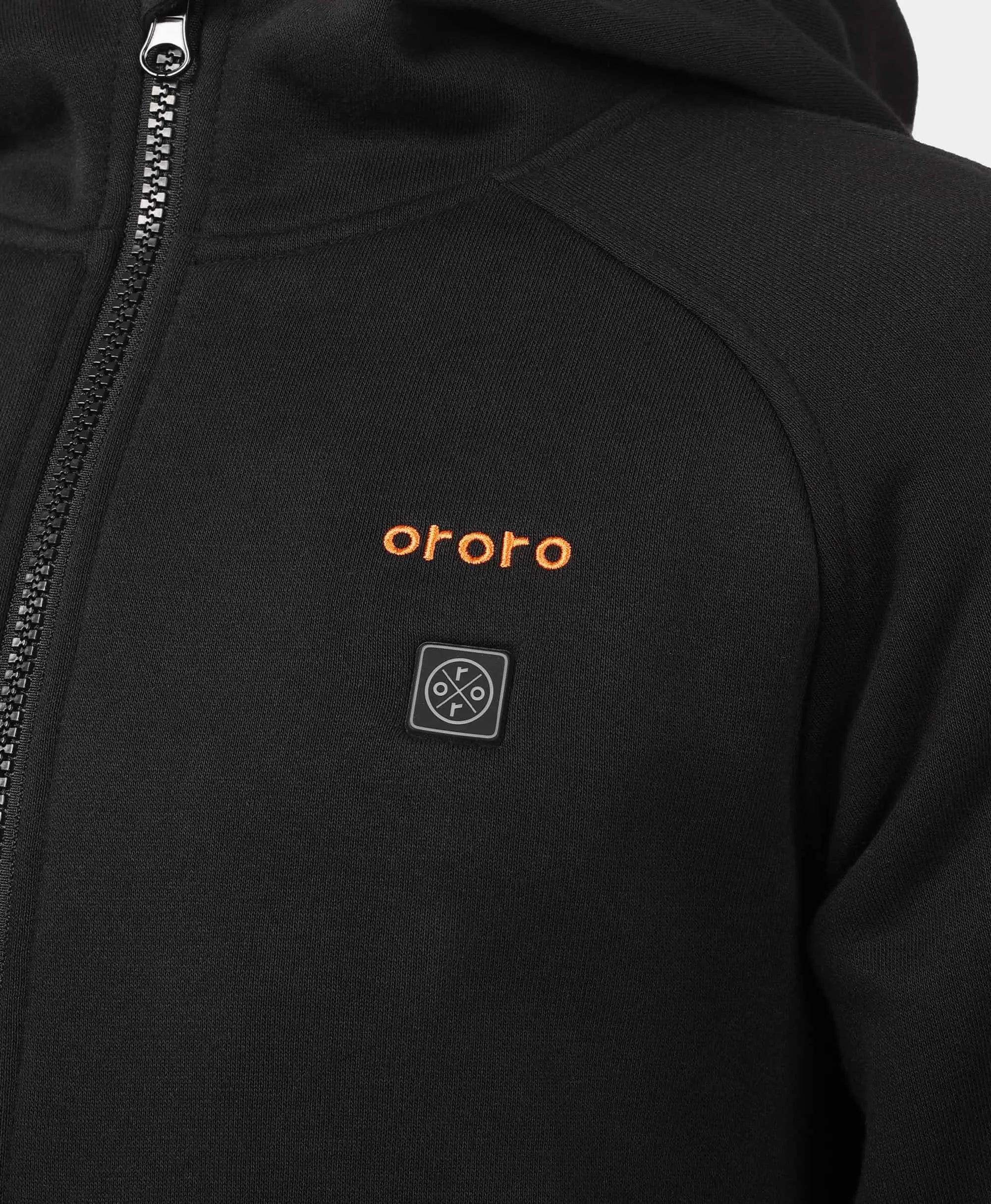 Embroidered logo at chest