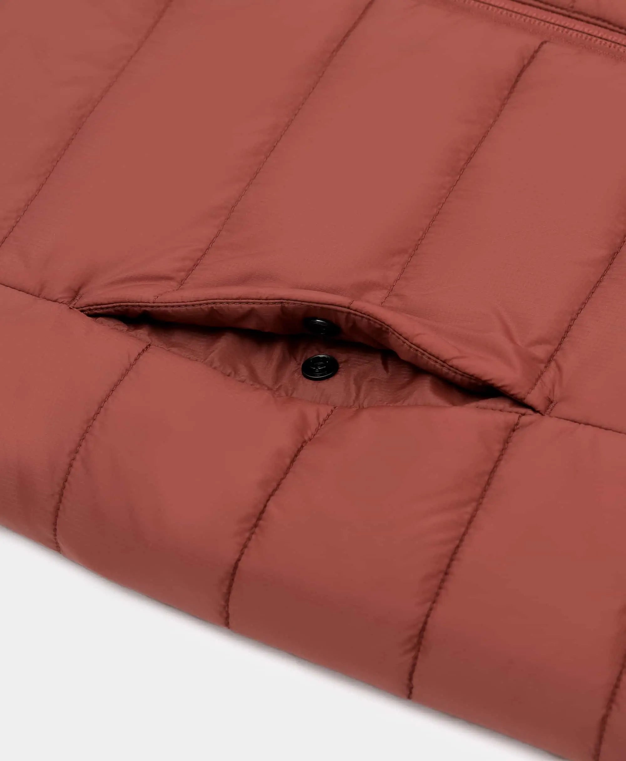 Hand pockets with snap closure 