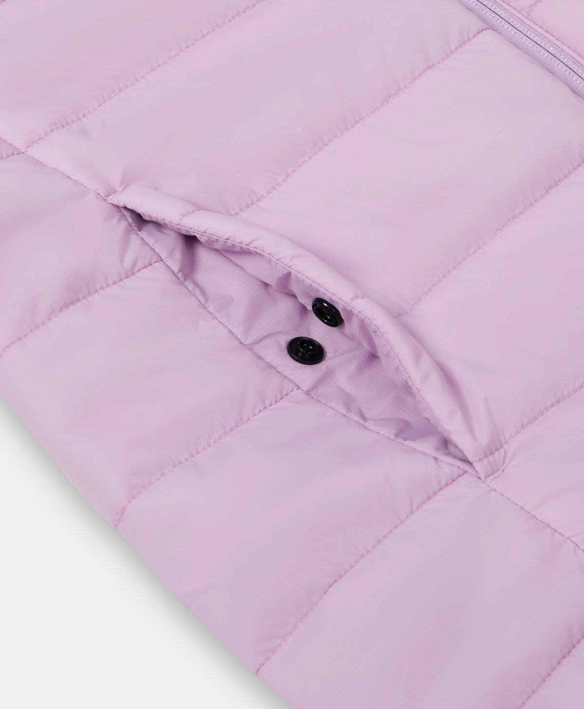 Snap-closure hand pockets
