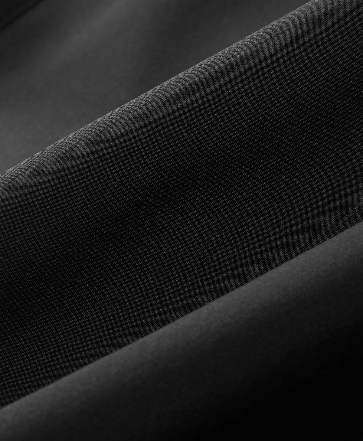 Durable water-repellent shell