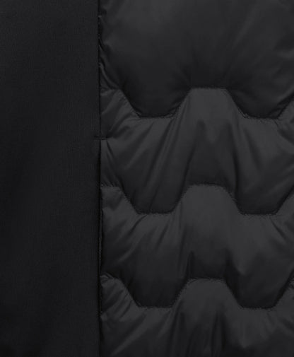 Variegated quilting channels