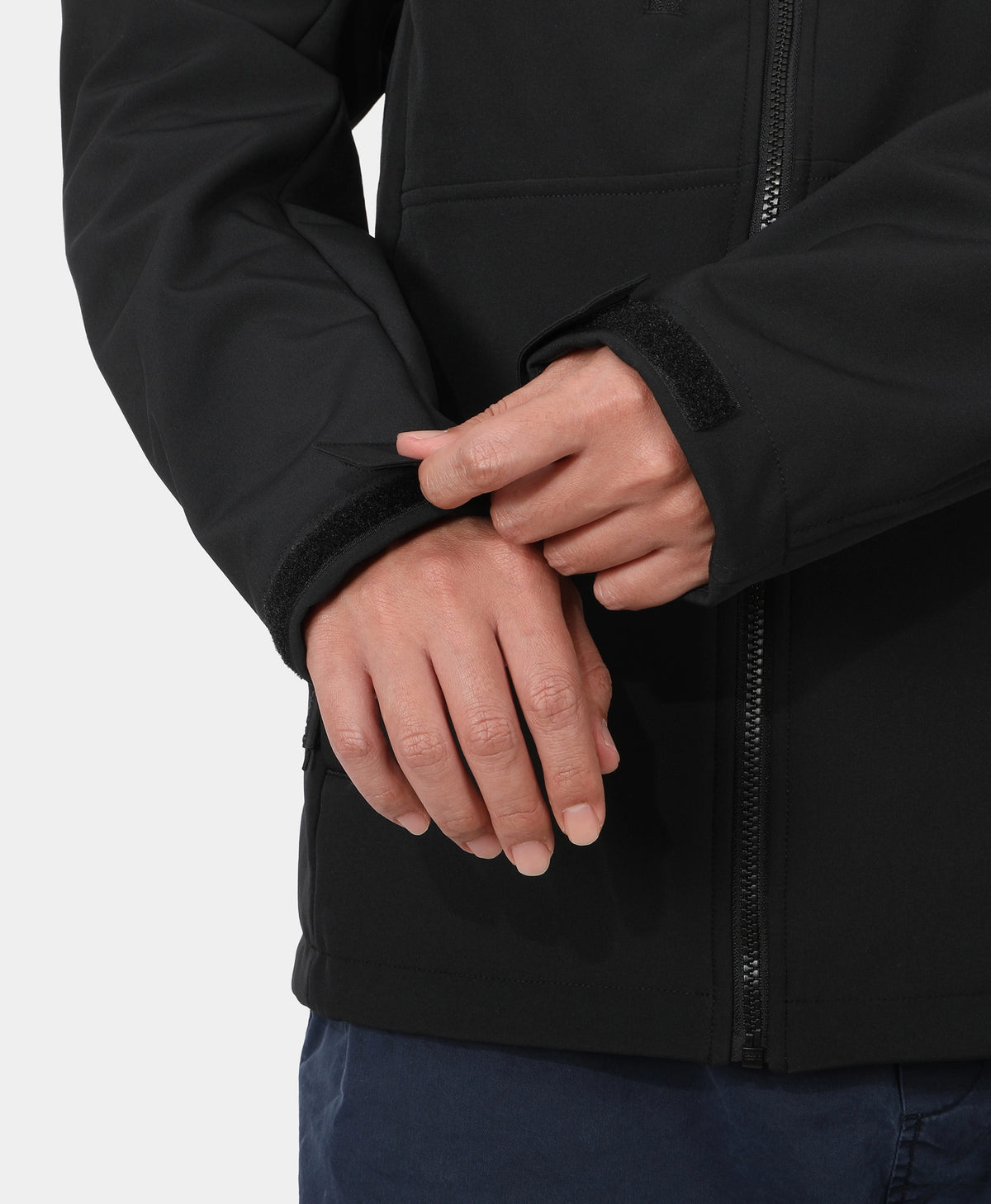 Hook-and-loop cuff adjustment on the ororo heated softshell jacket