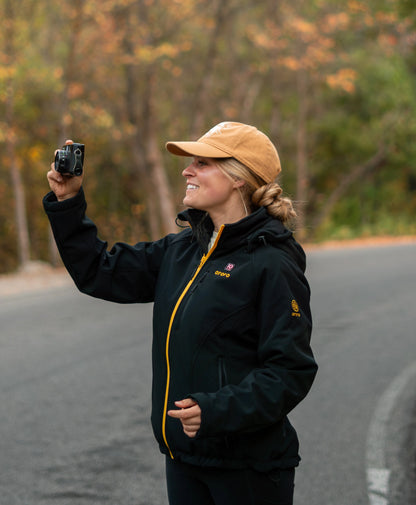 Women's 4-Zone Classic Heated Jacket (10-Year Anniversary Limited Edition) - Black & Gold