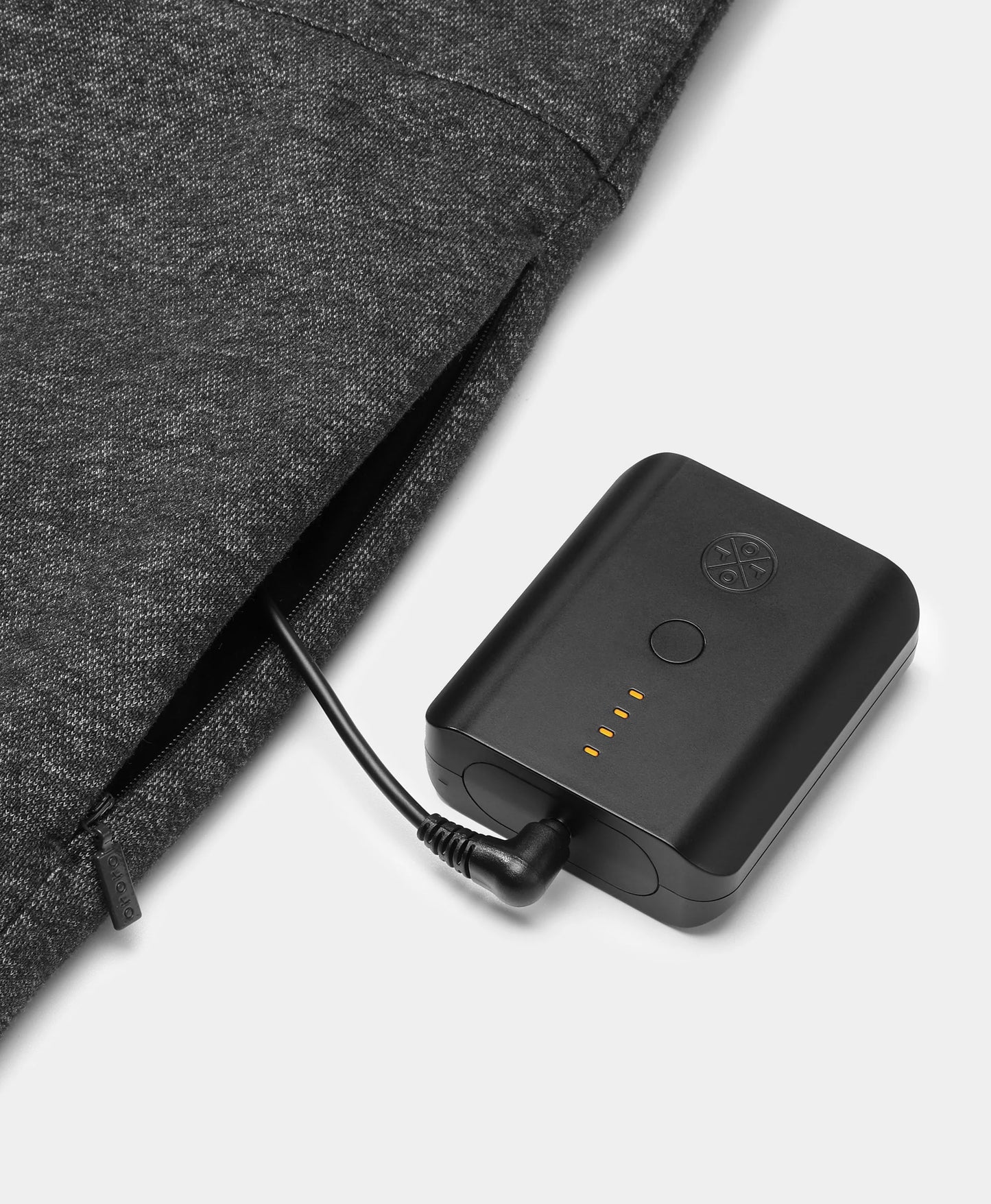 equipped with PD 5K Rechargeable Lithium-Ion Battery