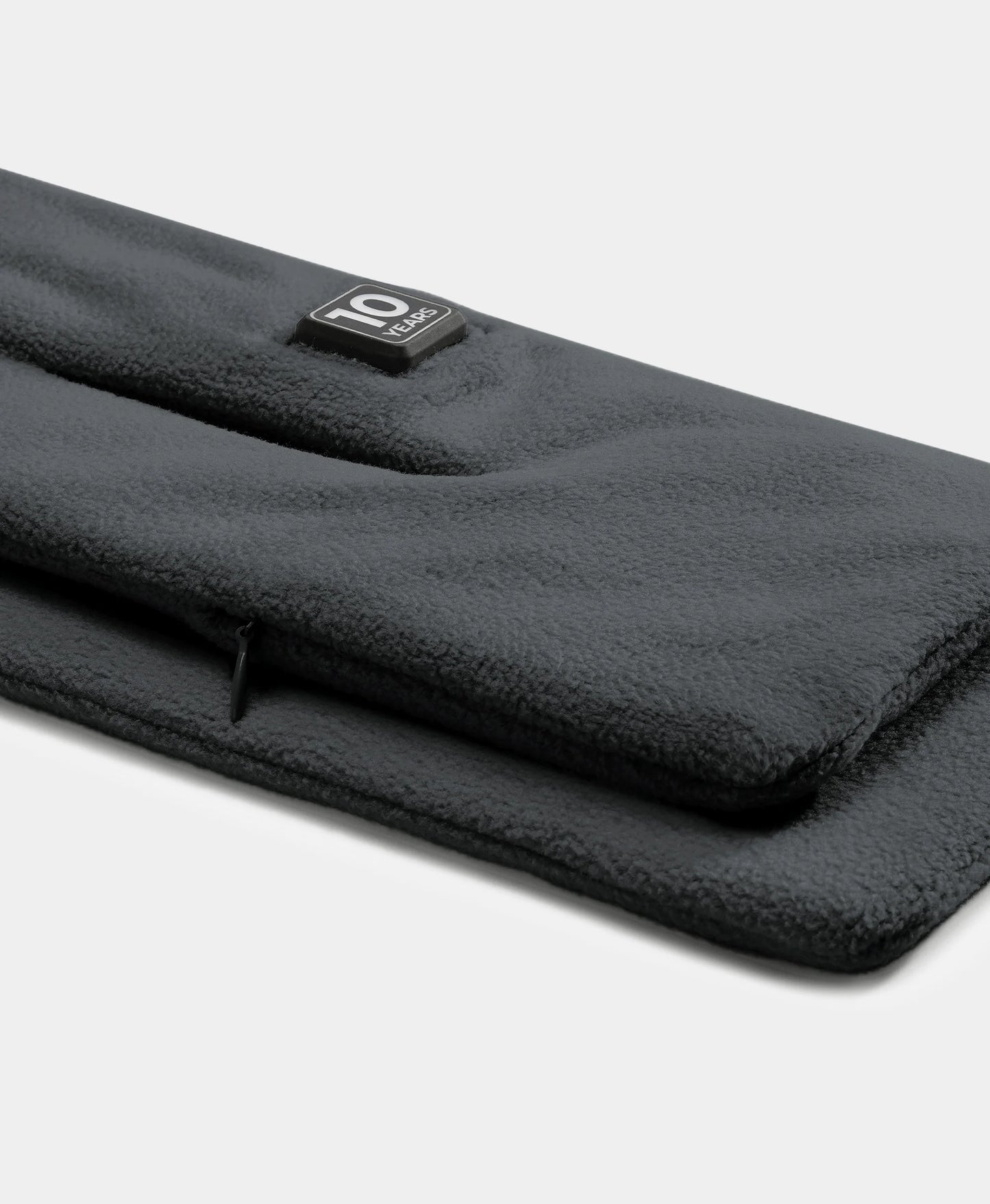 3M™ Thinsulate™ Insulation provides lightweight warmth